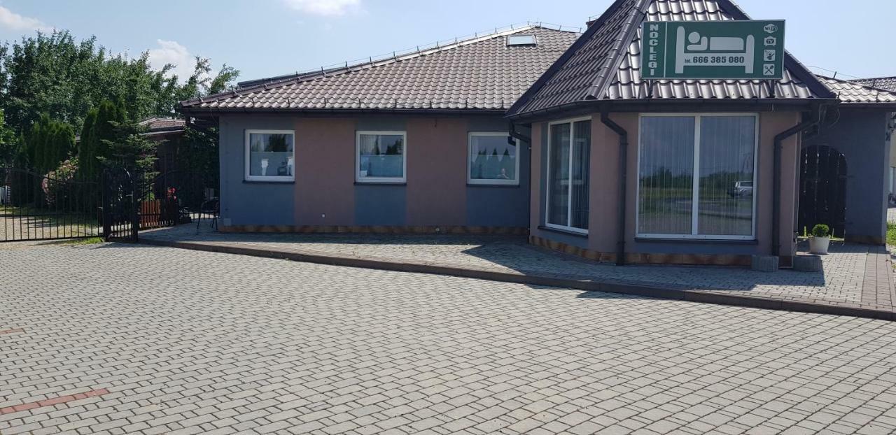 Sebar Hotel Gorzyce  ภายนอก รูปภาพ